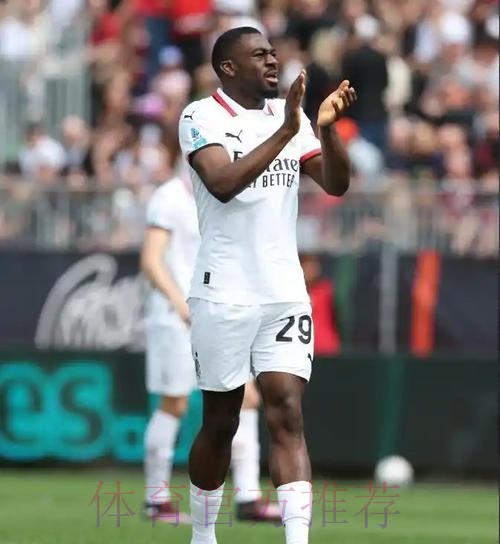 首次英西意集体无缘欧冠4强 法甲首次2队进4强 首次英西意集体无缘欧冠4强 法甲首次2队进4强