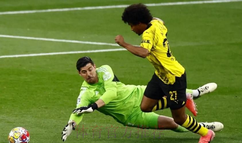 马丁内斯：库尔图瓦现处于职业生涯的最佳时刻